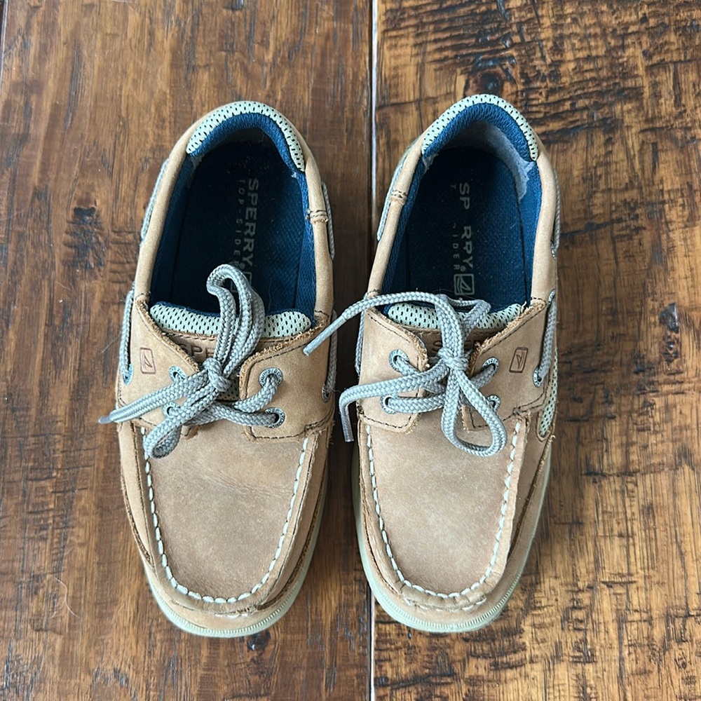 Sperry boys Lanyard boat shoe, dark tan Size 1